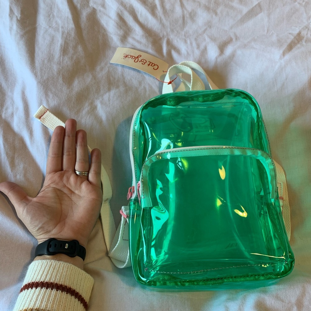 💥SOLD💥NWT mini backpack - Picture 1 of 1